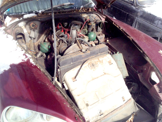 Illustration for article titled You Can Save This Extremely Cheap Citroën DS From Rusting In The Woods